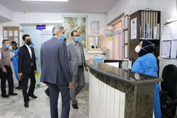 بازدید دکتر دانائی رئیس دانشگاه علوم پزشکی استان سمنان از بیمارستان 15 خرداد مهدیشهر99.05.15 